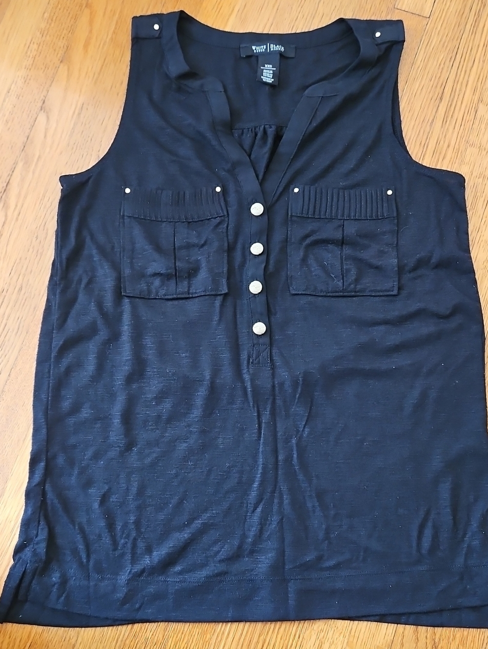 White Housw Black Market Black Sleeveless Tank